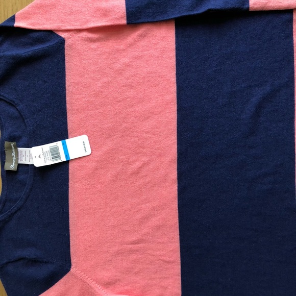 Tommy Bahama Lightweight Tunic/Swimsuit Coverup - Picture 4 of 5